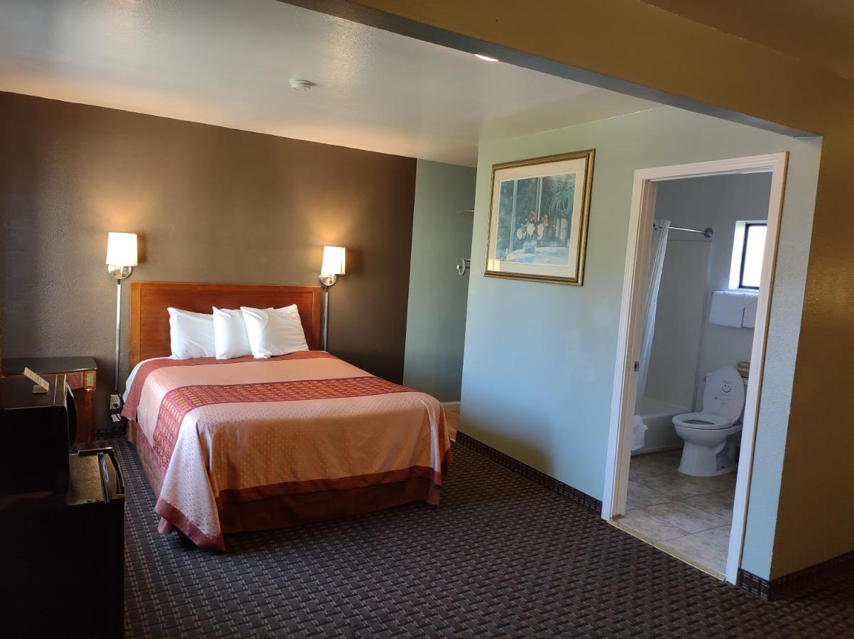 Economy Motel
